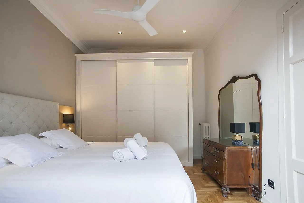 Apartamento Tendency Sagrada Familia Luxury Barcelona España